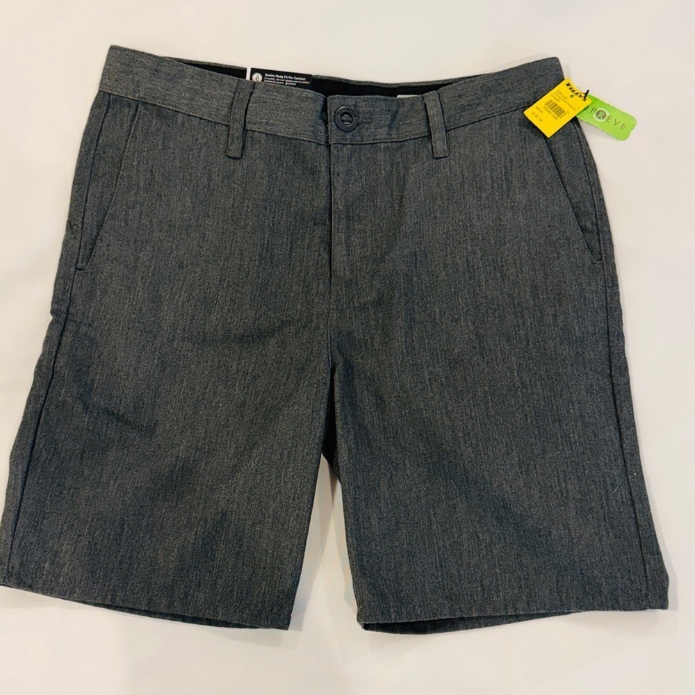 Volcom Frickin Modern Straight Chinos in Gray size 30 youth